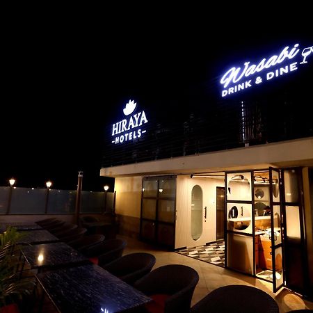 Hiraya Hotels Mohali Exteriör bild
